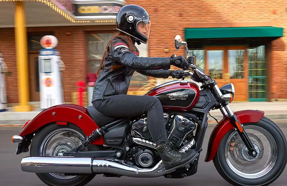 BPM Moto - Indian Scout classic vue profil route