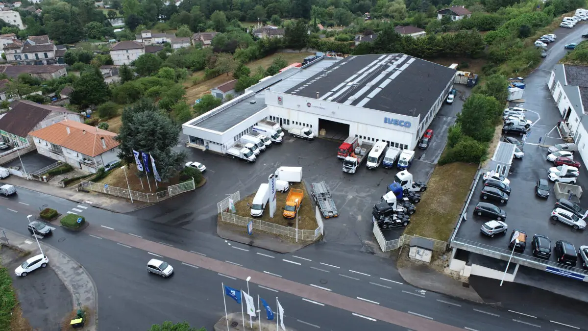 Photo BPM Pro - Iveco Angouleme Gond Pontouvre Champniers