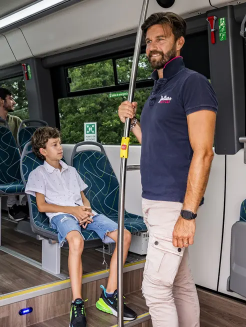 BPM Pro Iveco industriel - Daily minibus vue intérieur