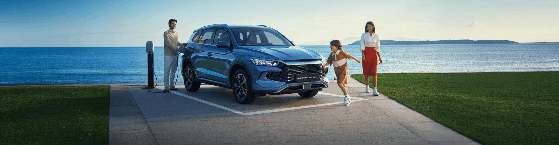 Profitez du BYD Sealion 5 DM-i à partir de 30 990€ ou de 339€ TTC/mois* !