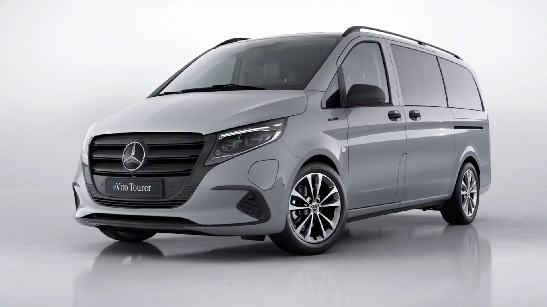 Mercedes_Benz_eVito_Tourer_banniere_860515149.webp