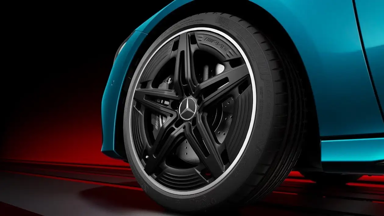 Galerie AMG CLA coupé mercedes-benz chevalley - Vue jante