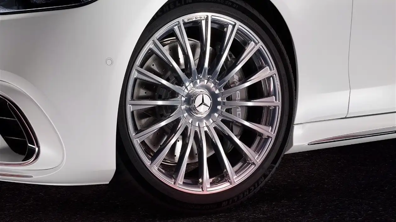 Galerie AMG classe s berline mercedes-benz chevalley - Vue jante