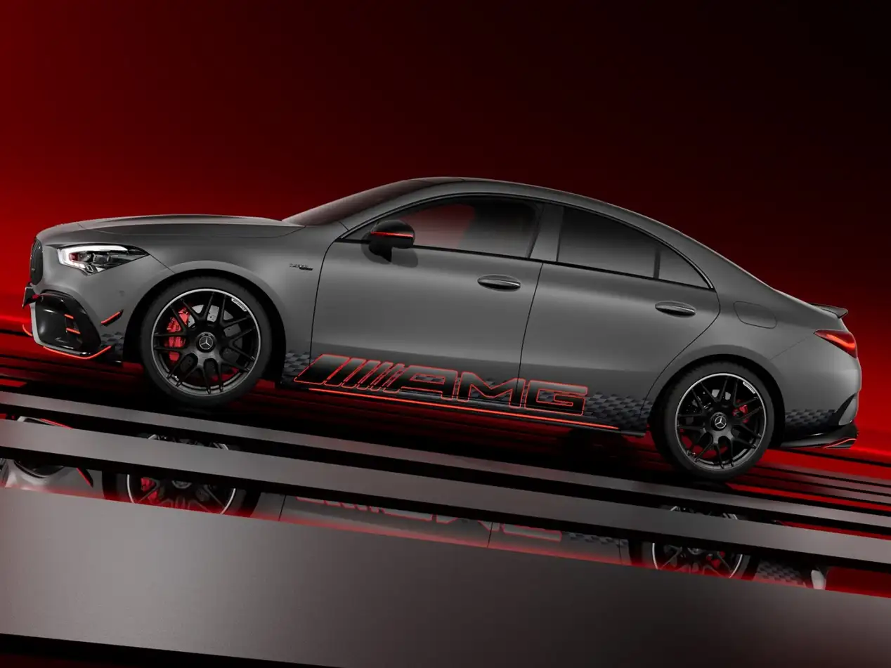 Galerie AMG CLA coupé mercedes-benz chevalley - Vue profil