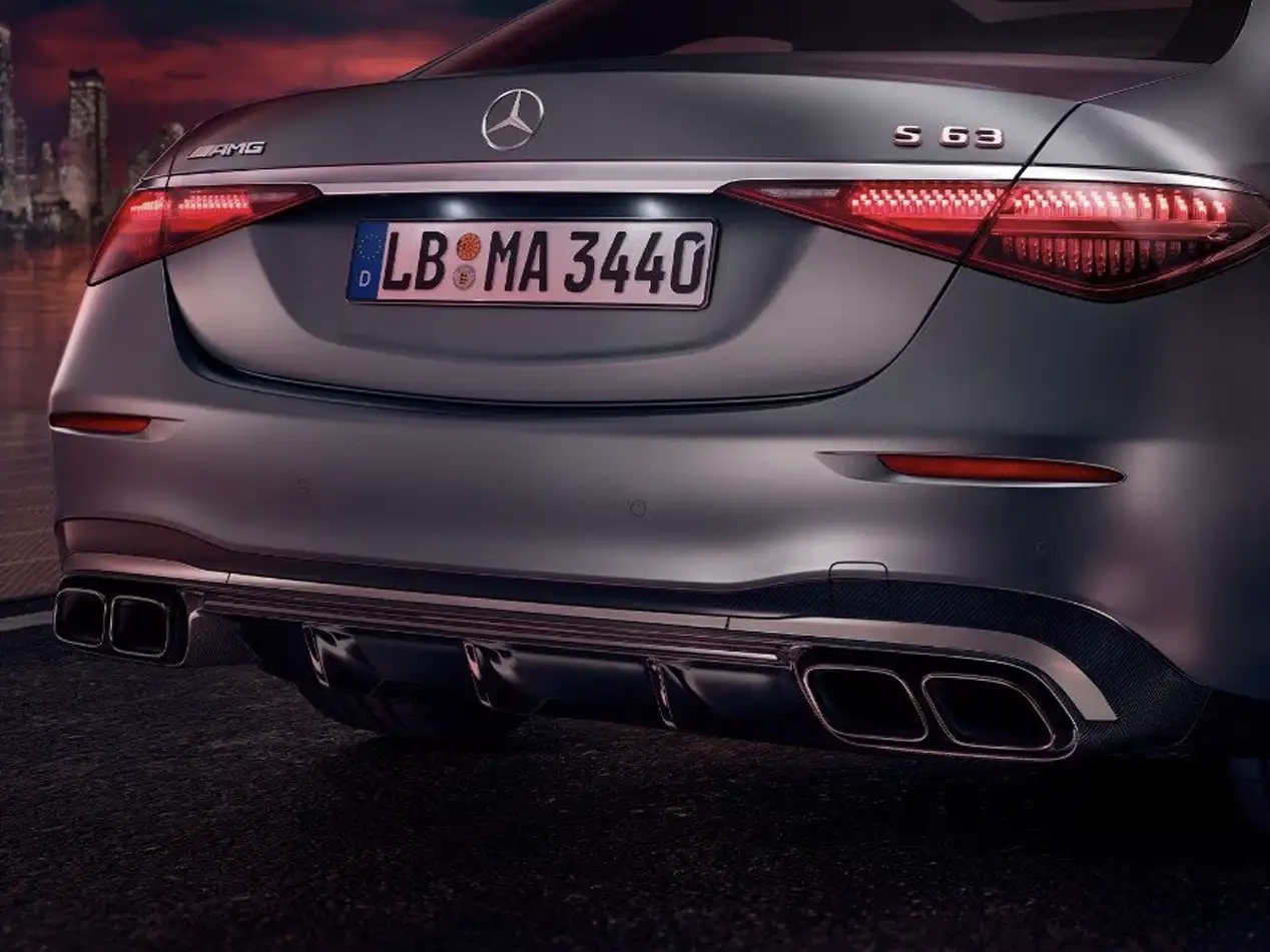 Galerie AMG classe s berline mercedes-benz chevalley - Vue arrière