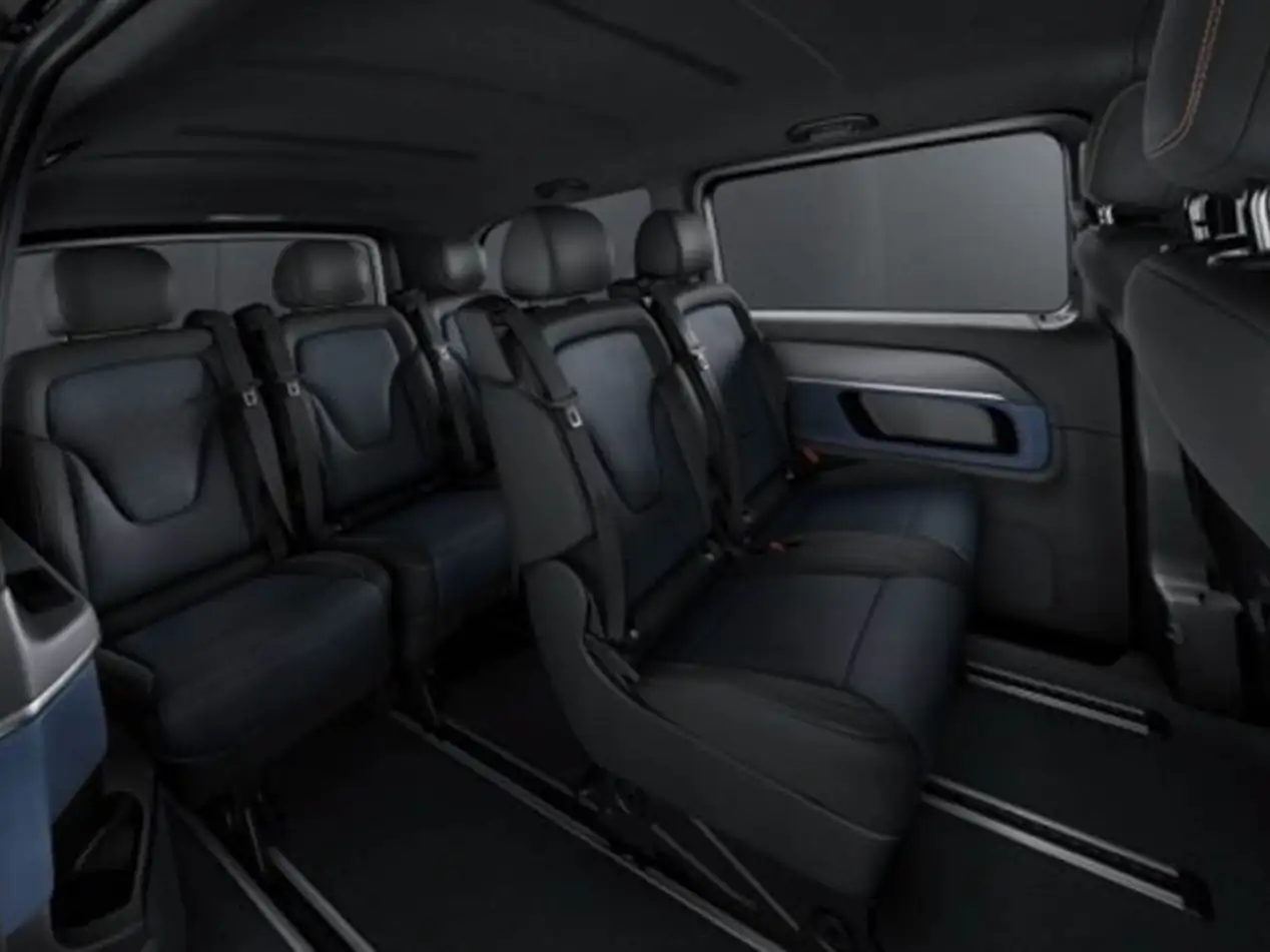 Galerie EQV mercedes-benz chevalley - Vue arrière intérieur