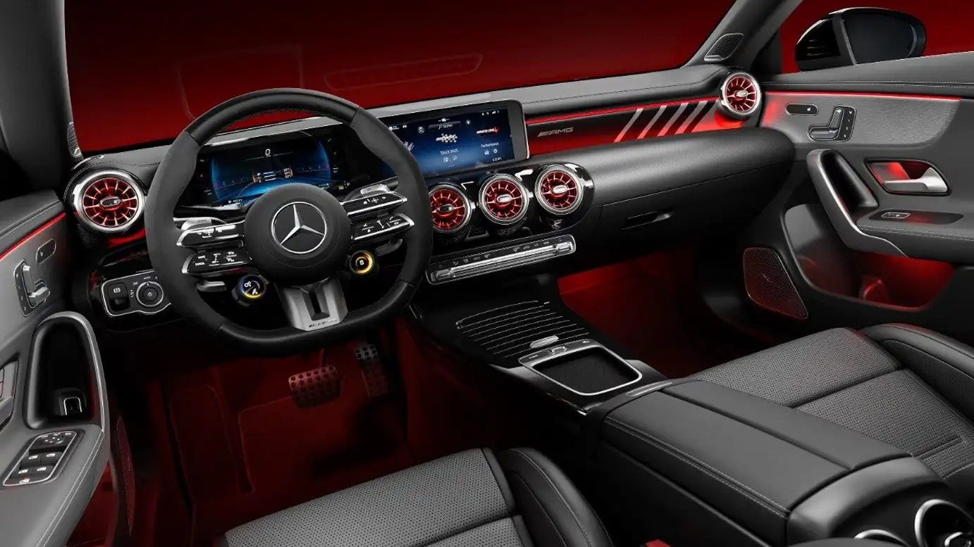 Mercedes-Benz Chevalley AMG CLA coupé- technologies