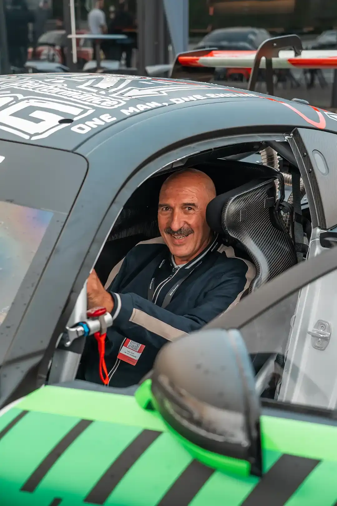 AMG_Performance_Tour_2026_Groupe_Chevalley_manufacture_driver_20260925145015.webp