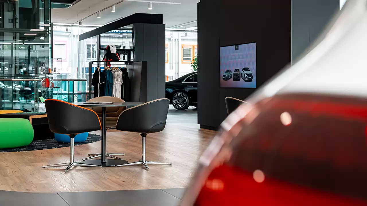 Showroom vente Mercedes-Benz au garage de la Marbrerie - Groupe Chevalley
