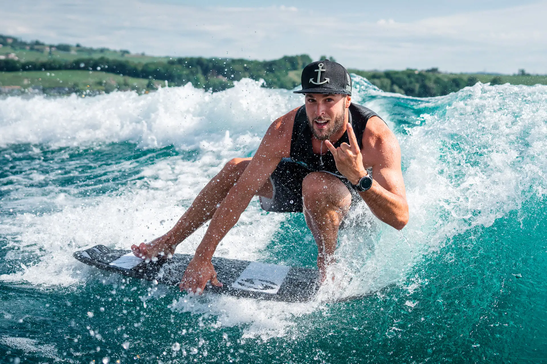 Lake_Side_Summer_Day_AMG_Mastercraft_2020_21_1905652908.webp