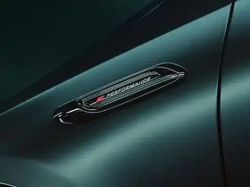 Batterie haute tension de la Mercedes-AMG CLA 45 électrique