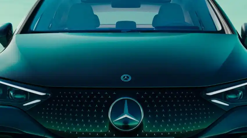 calandre Black Panel Mercedes-Benz Pattern de l'EQE