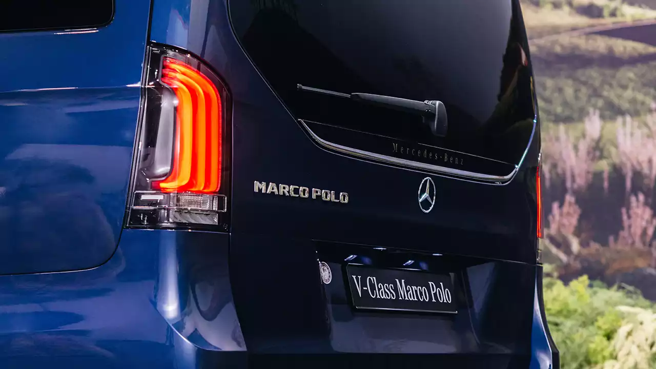 Vue arrière du Camping Car Mercedes Classe V Marco Polo