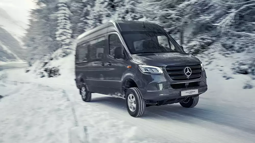 Mercedes utilitaire sprinter 4x4 au garage de la marbrerie et garage de nyon