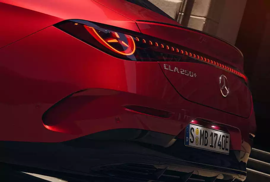 Détails de l'arrière de la Mercedes CLA modèle 2025 à Nyon