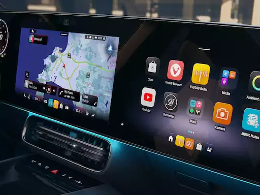 Nouvelle interface MBUX du coupé CLA à Nyon