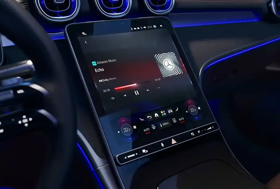Système multimédia MBUX avec écran central du Mercedes-Benz C Berline 2026