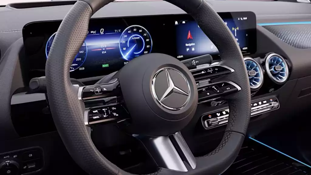 Nouveau volant de la Mercedes EQA Groupe Chevalley