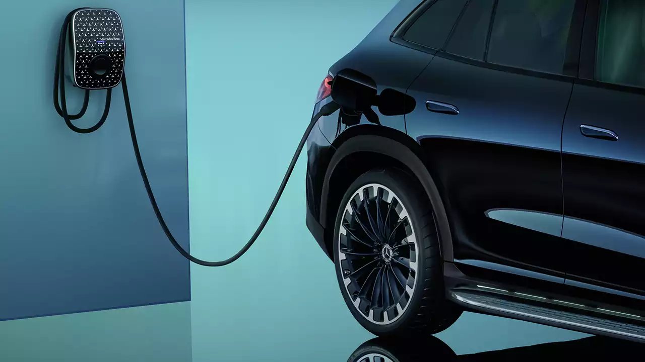 Mercedes Benz Chevalley | EQE Berline vue habitacle avant