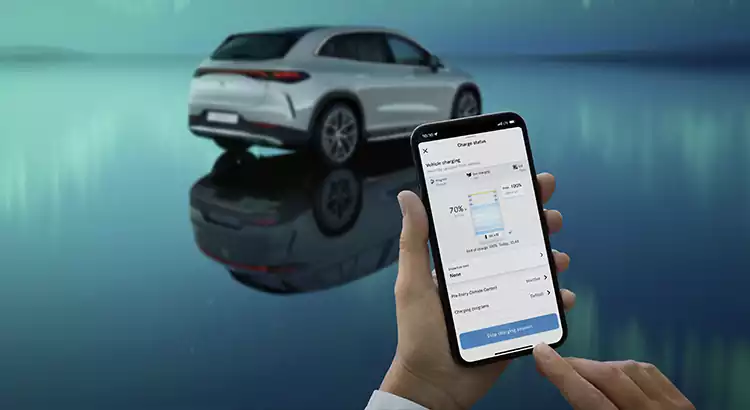 navigation intelligente sur application Mercedes