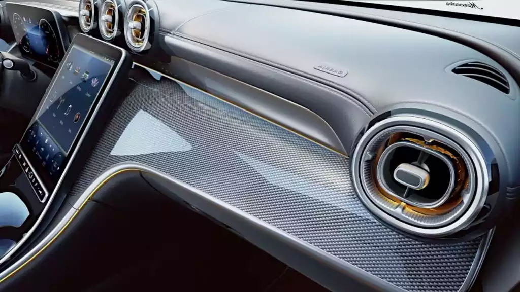 Inserts décoratifs de la planche de bord du GLC Coupé