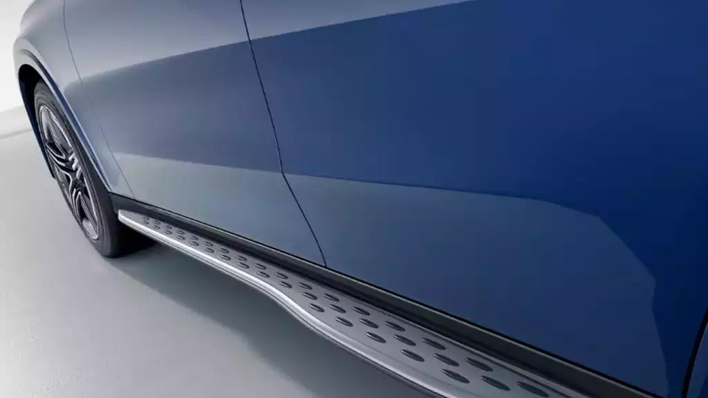 détail du marchepieds du Mercedes GLC Coupé