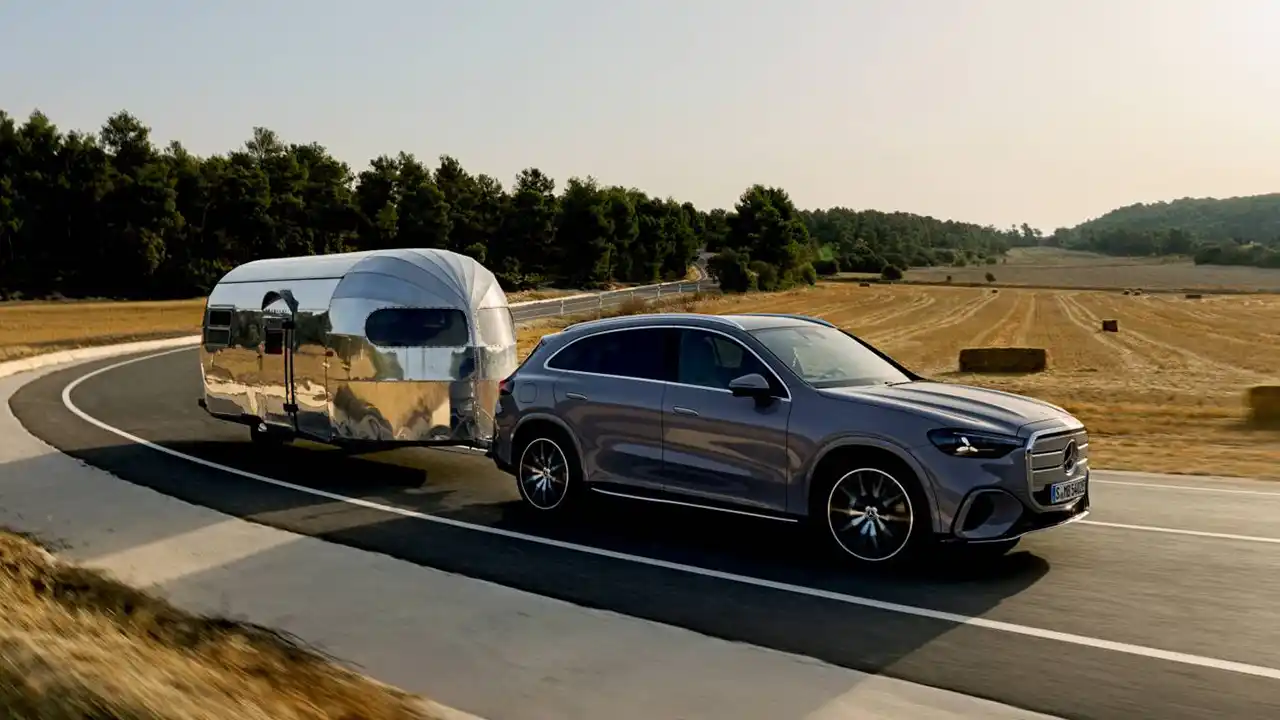 Mercedes-Benz GLC avec technologie EQ remorquage