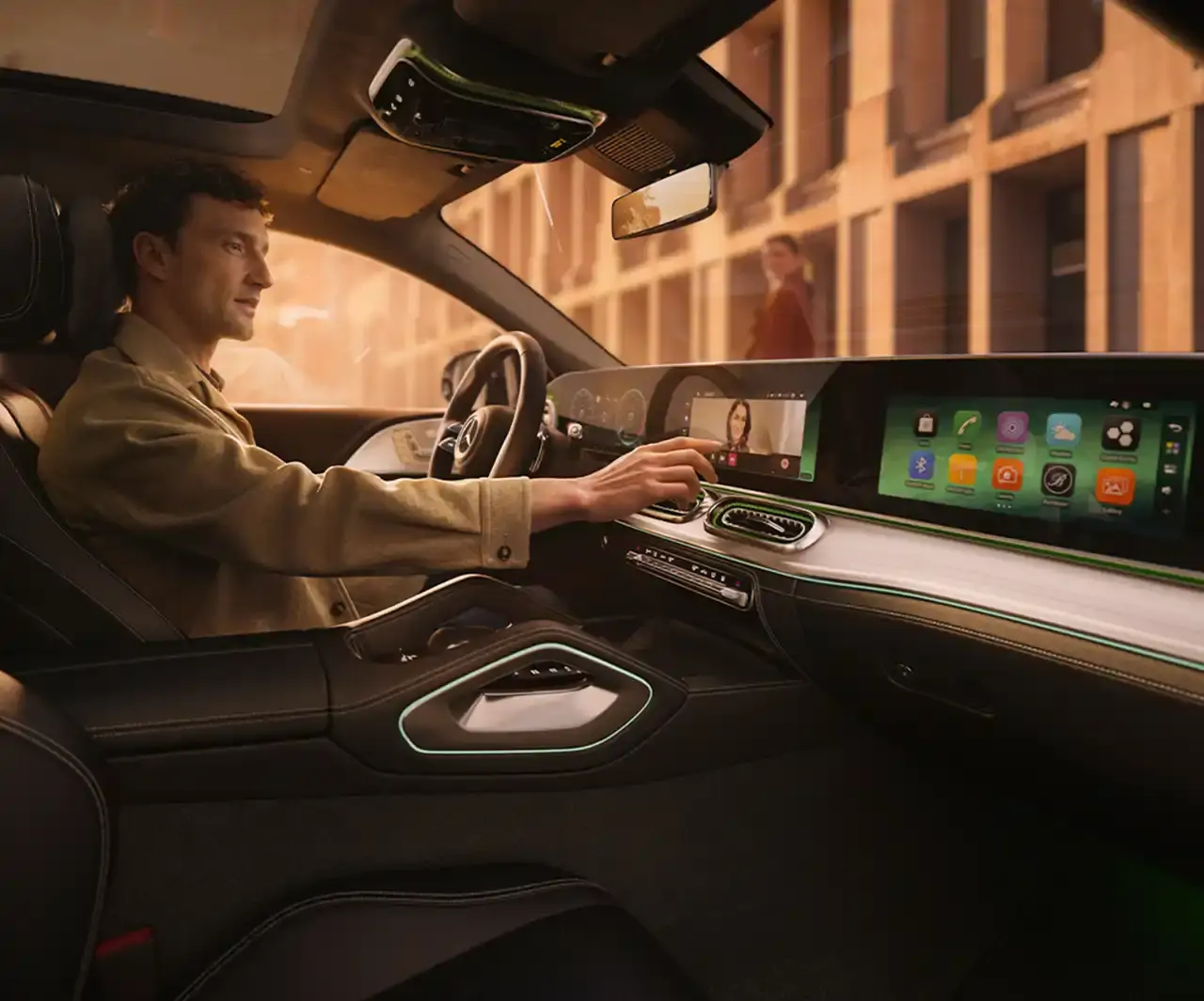 Plache de bord et systeme MBUX de la Mercedes GLE 450e 4MATIC 2026 à Genève