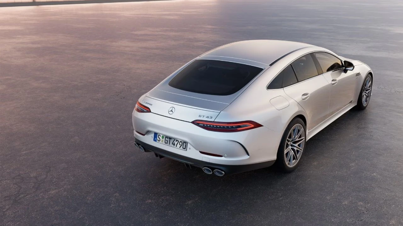 Mercedes Benz Chevalley | AMG GT Coupé vue 3/4 arrière plongé