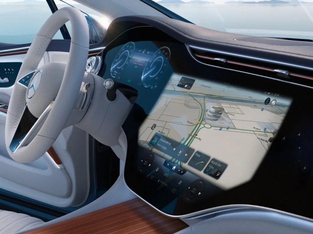 Mercedes Benz Chevalley | EQS Berline vue écran central
