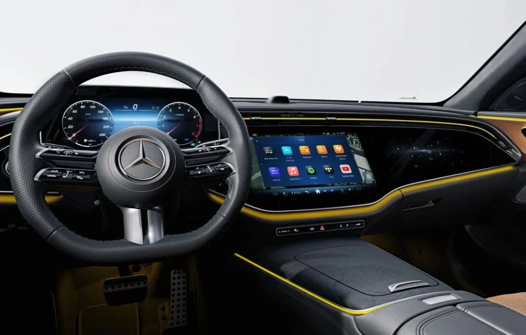 Hey Mercedes-Benz