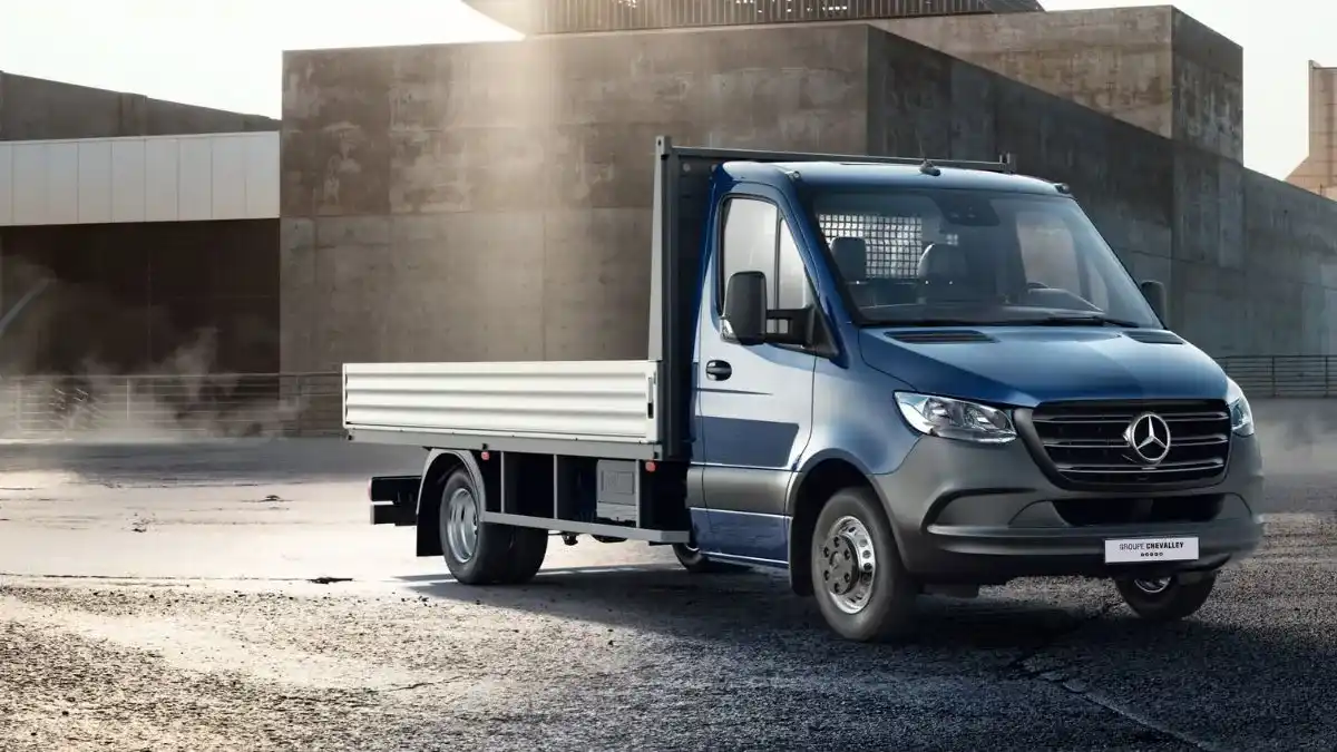Mercedes Benz Chevalley | Sprinter Plateau vue 3/4 avant droit