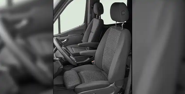 Housse, Siège individuel, gauche, Avant, Siège confort et siège suspendu Mercedes utilitaires du Groupe Chevalley