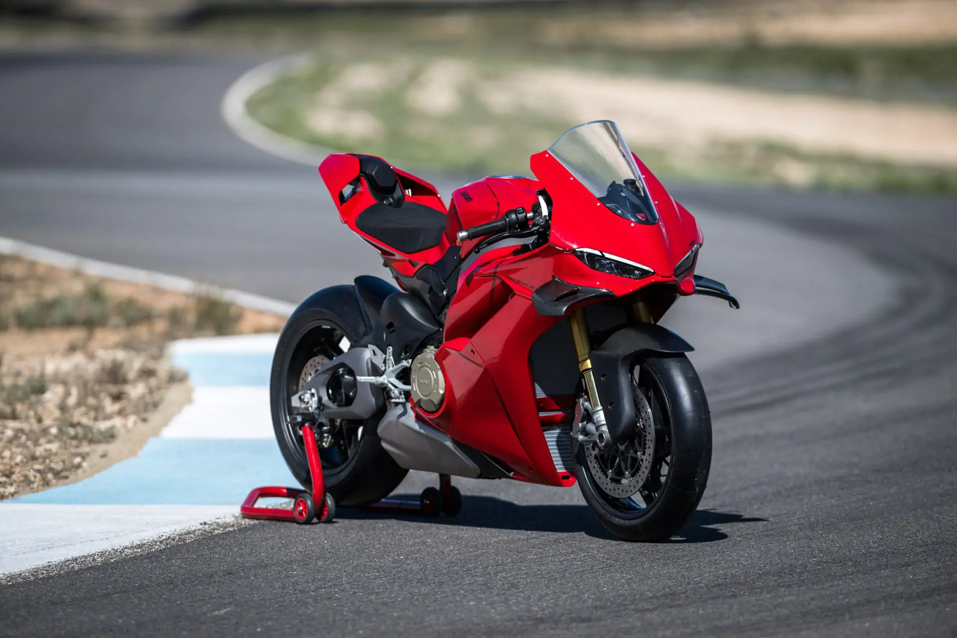 Panigale V4