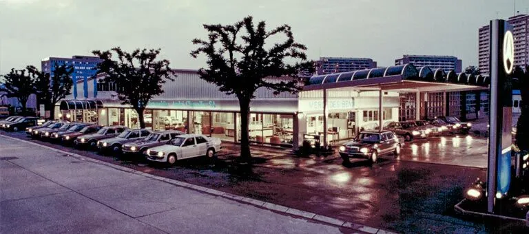 Garage Mercedes-Benz de la Marbrerie à Carouge en 1988 Groupe Chevalley