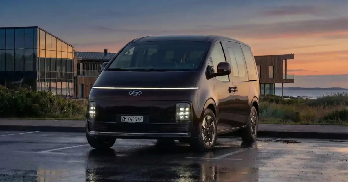 Nouveau Hyundai STARIA Electric