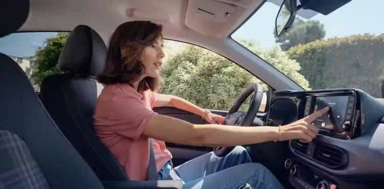 Hyundai Chevalley I10 intérieur place conducteur