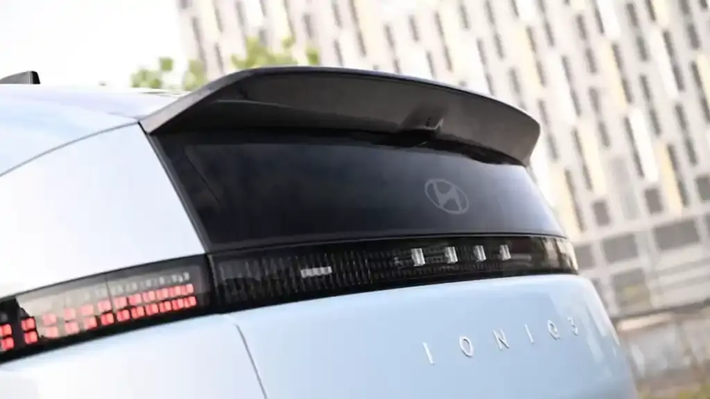 Vue arrière de la IONIQ 3 version 2026