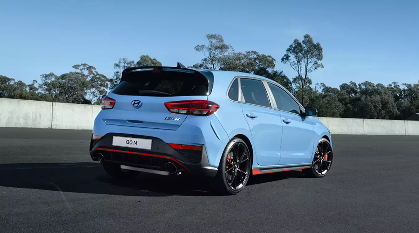 Hyundai i30 N vue côté