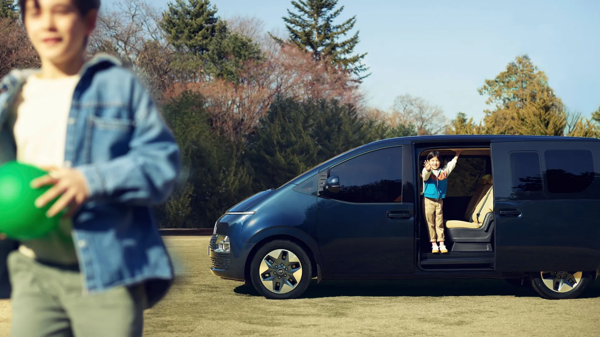 Hyundai Staria Premium