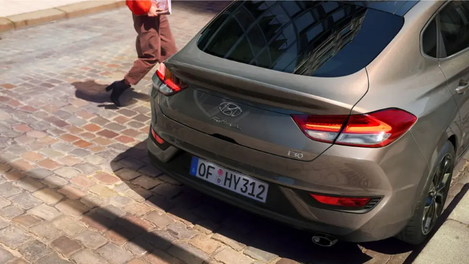 Hyundai Chevalley - i30 Fastback arriere