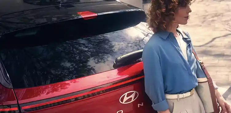 Hyundai  Kona hybrid 2023