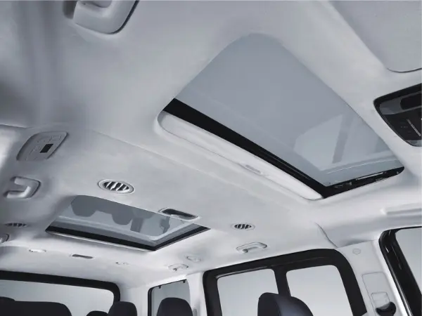 Hyundai Chevalley - Staria toit ouvrant