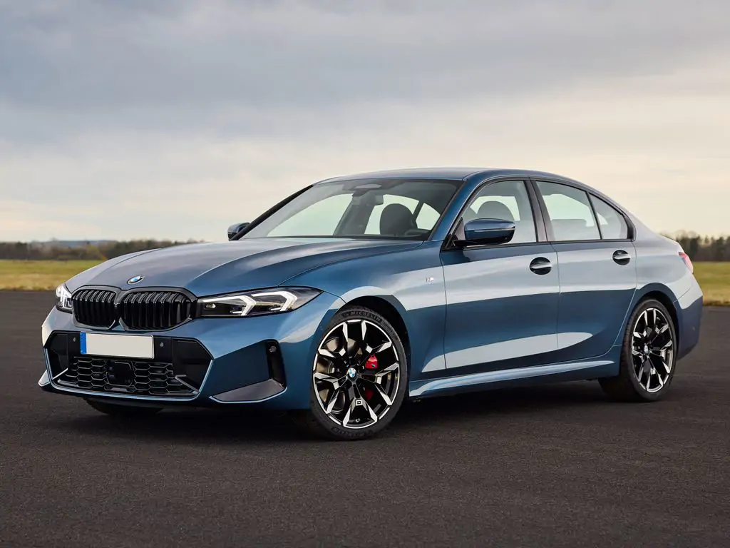 BMW Série 3 stationnée devant un bâtiment moderne