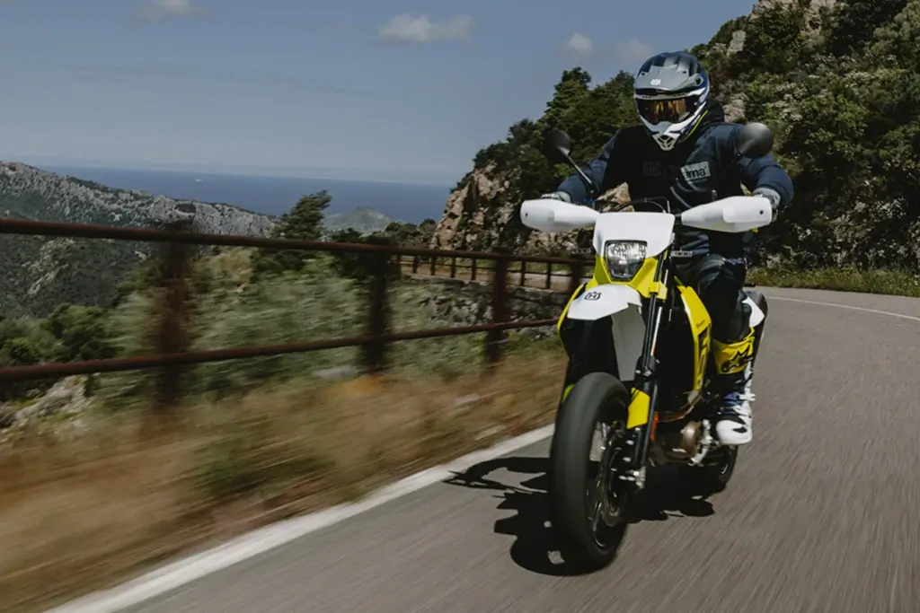 Husqvarna 701 Supermoto 2026