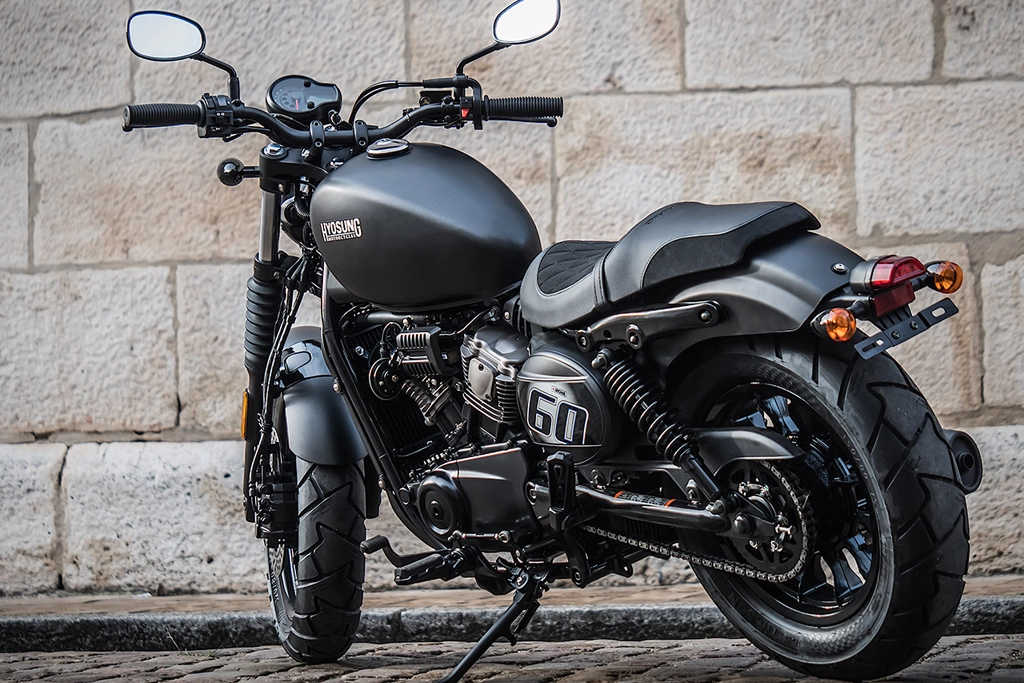 Hyosung GV125R 2026