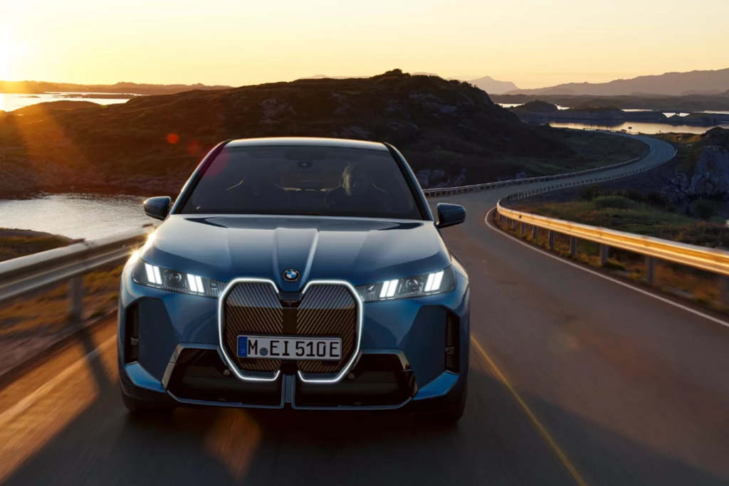bmw_x3_banner_247448235.webp