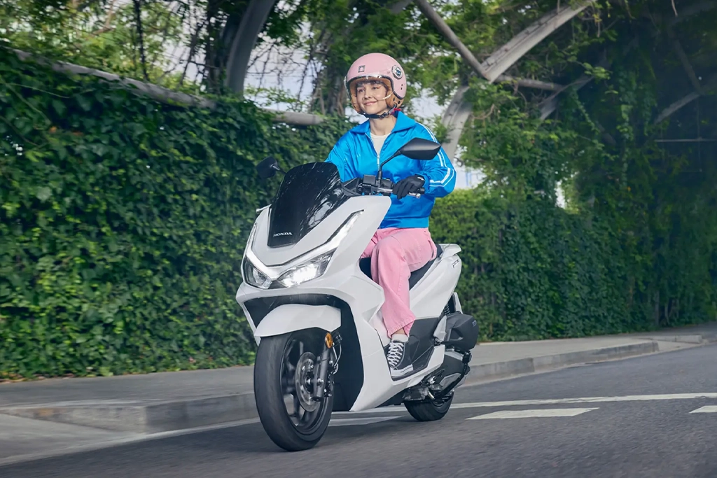 PCX125