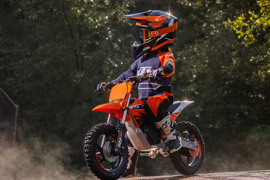 2025 KTM SX-E 2