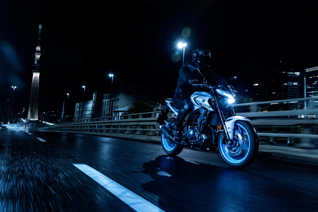 yamaha_mt_03_2025_7_banner_479250242.webp